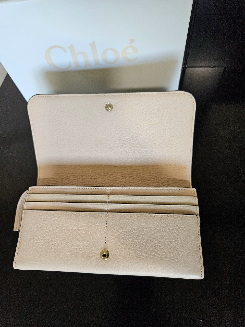 Full Set, Authentic Chloé Alphabet Long Wallet – M Charm - Picture 9 of 14